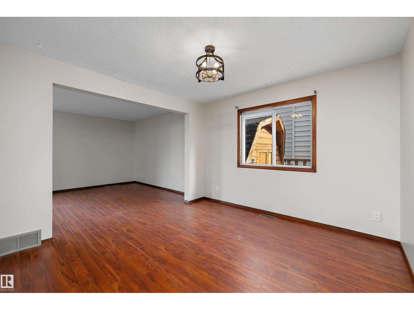 18923 82 AV NW, Edmonton — photo 9
