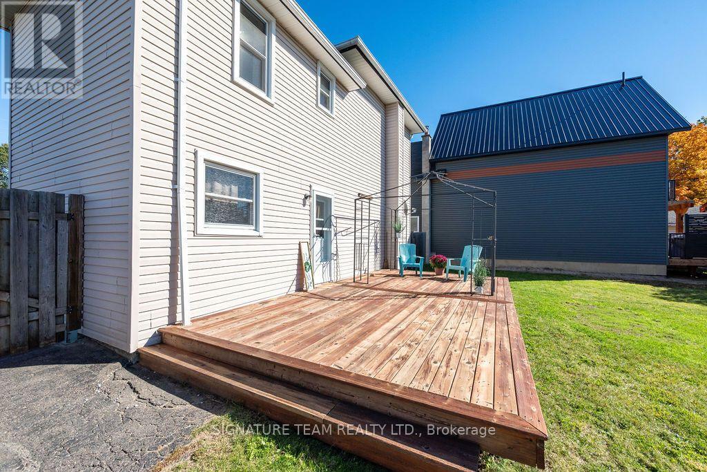 594 HAMILTON STREET W, Laurentian Valley — photo 4