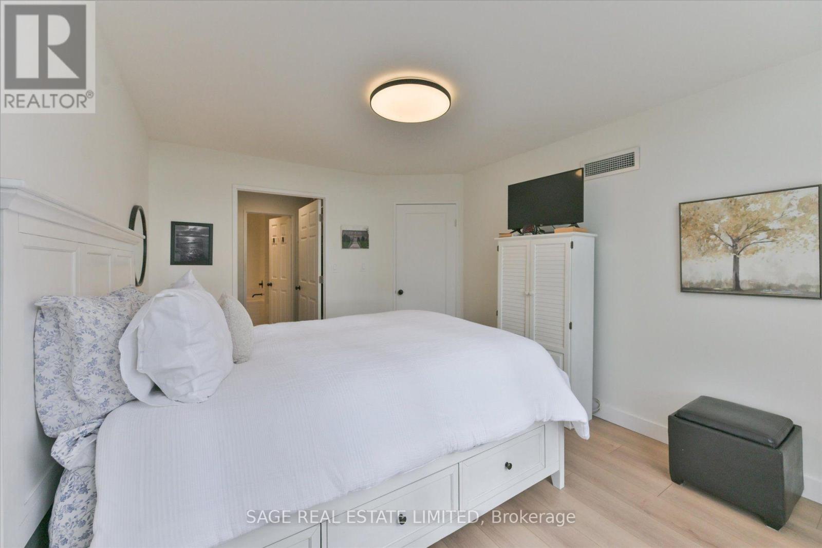 846- 24 Southport Street, Toronto, ON photo 19
