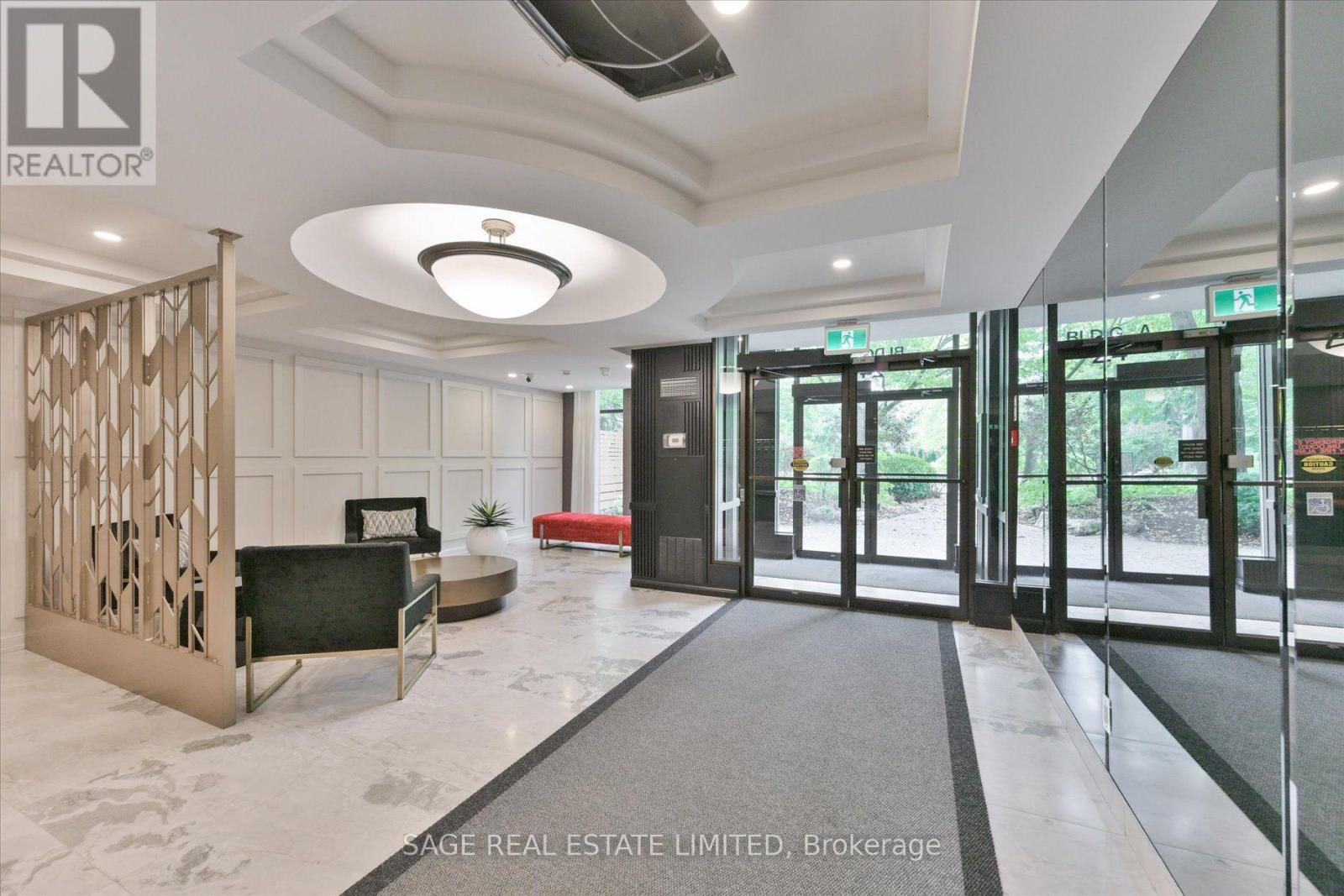 846- 24 Southport Street, Toronto, ON photo 5