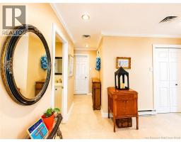 102 St. George, photo 12