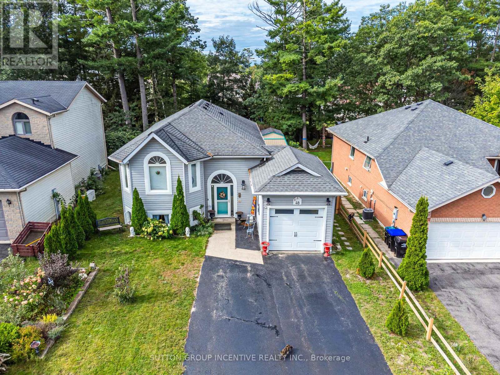 48 Wesley Avenue, Wasaga Beach photo 3