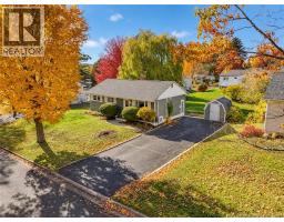 109 Oak Avenue, photo 2