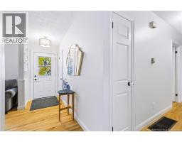 109 Oak Avenue, photo 6