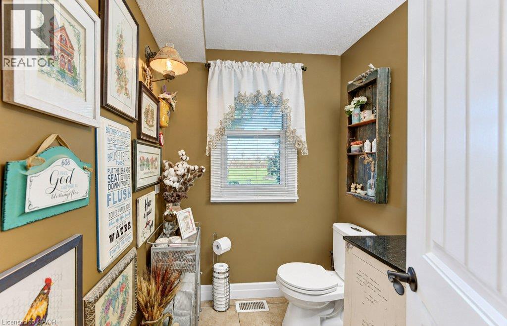 1529 NAFZIGER Road - 17