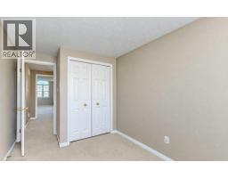 108 Periwinkle Street, Kitchener, ON N2E4C7 Photo 25