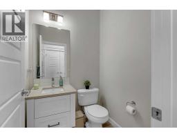 4pc Bathroom - 144 Hotchkiss Way Se, Calgary, AB T3S0G2 Photo 15