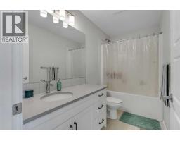 144 Hotchkiss Way Se, Calgary, AB T3S0G2 Photo 24