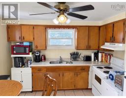 519 Cenotaph Road, West Bay Road, NS B0E3L0 Photo 16