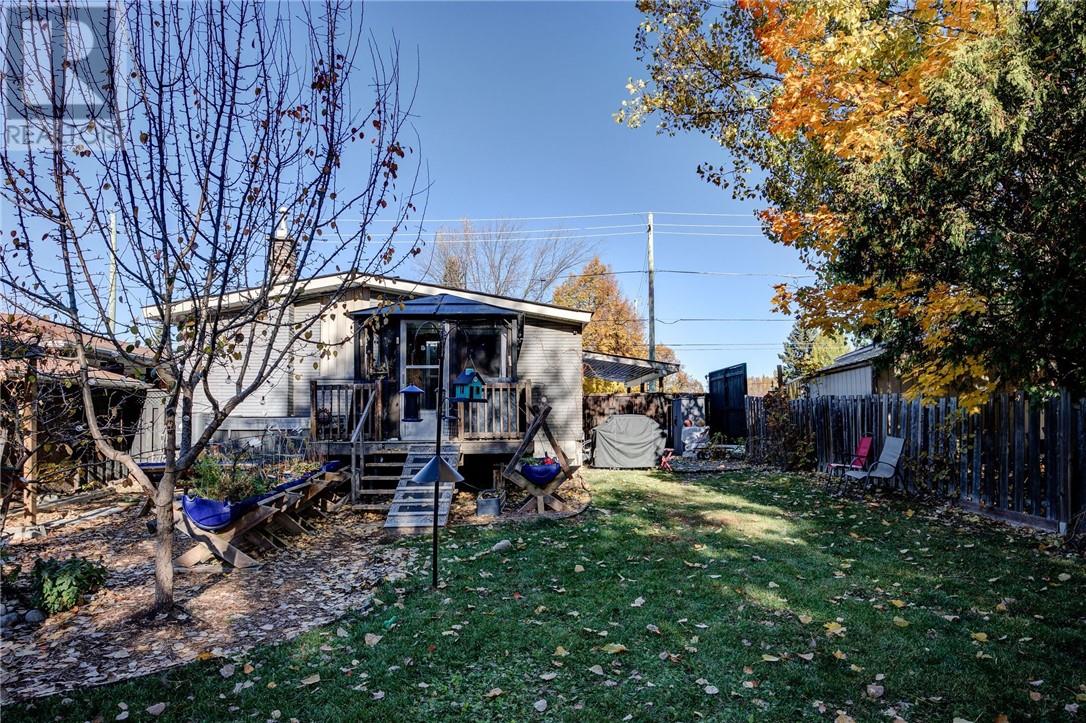 1087 Hawthorne Drive - 30