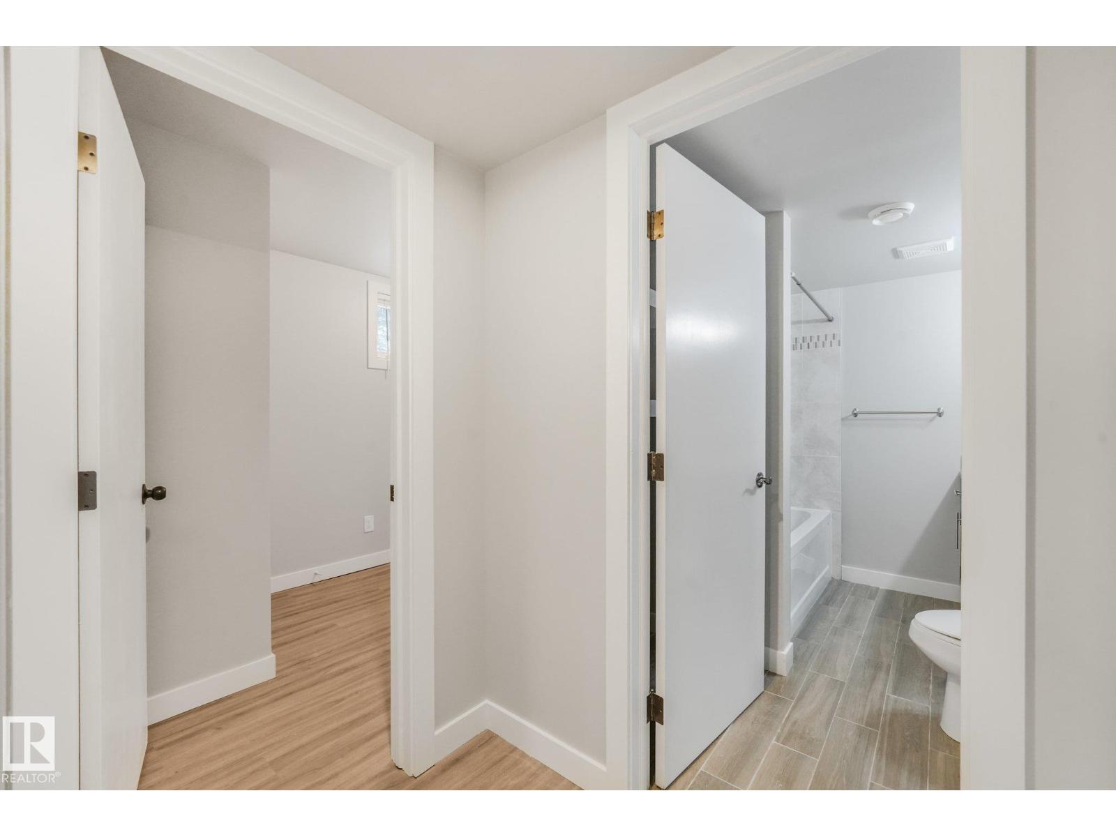 11308 129 Avenue NW, photo 34
