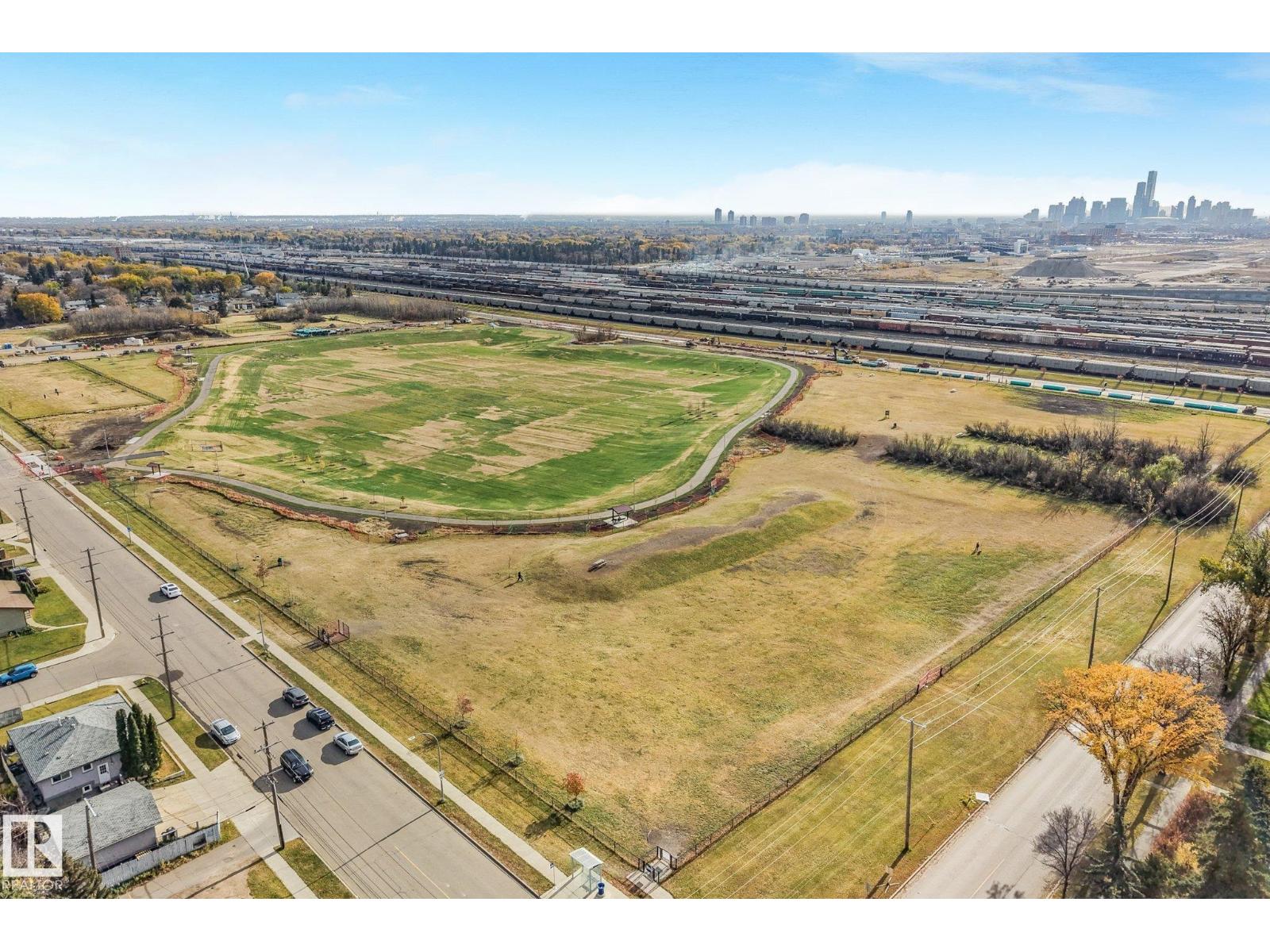 11308 129 Avenue NW, photo 6