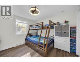 83 Holly Lane, photo 17