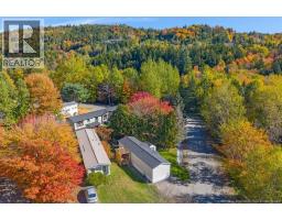 83 Holly Lane, photo 19