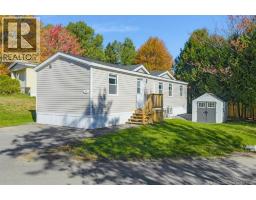 83 Holly Lane, photo 2