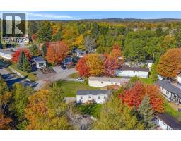 83 Holly Lane, photo 22