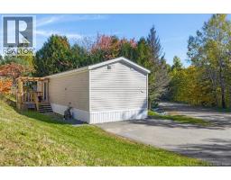 83 Holly Lane, photo 3