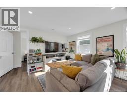 83 Holly Lane, photo 7