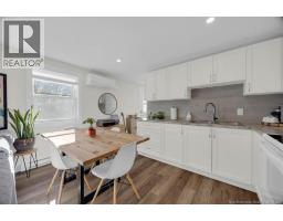 83 Holly Lane, photo 8