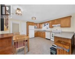 104 Colton, photo 11