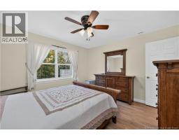 104 Colton, photo 18