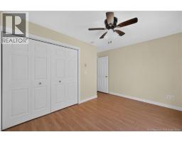 104 Colton, photo 19