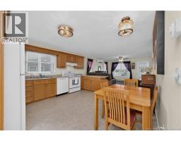 104 Colton, photo 7
