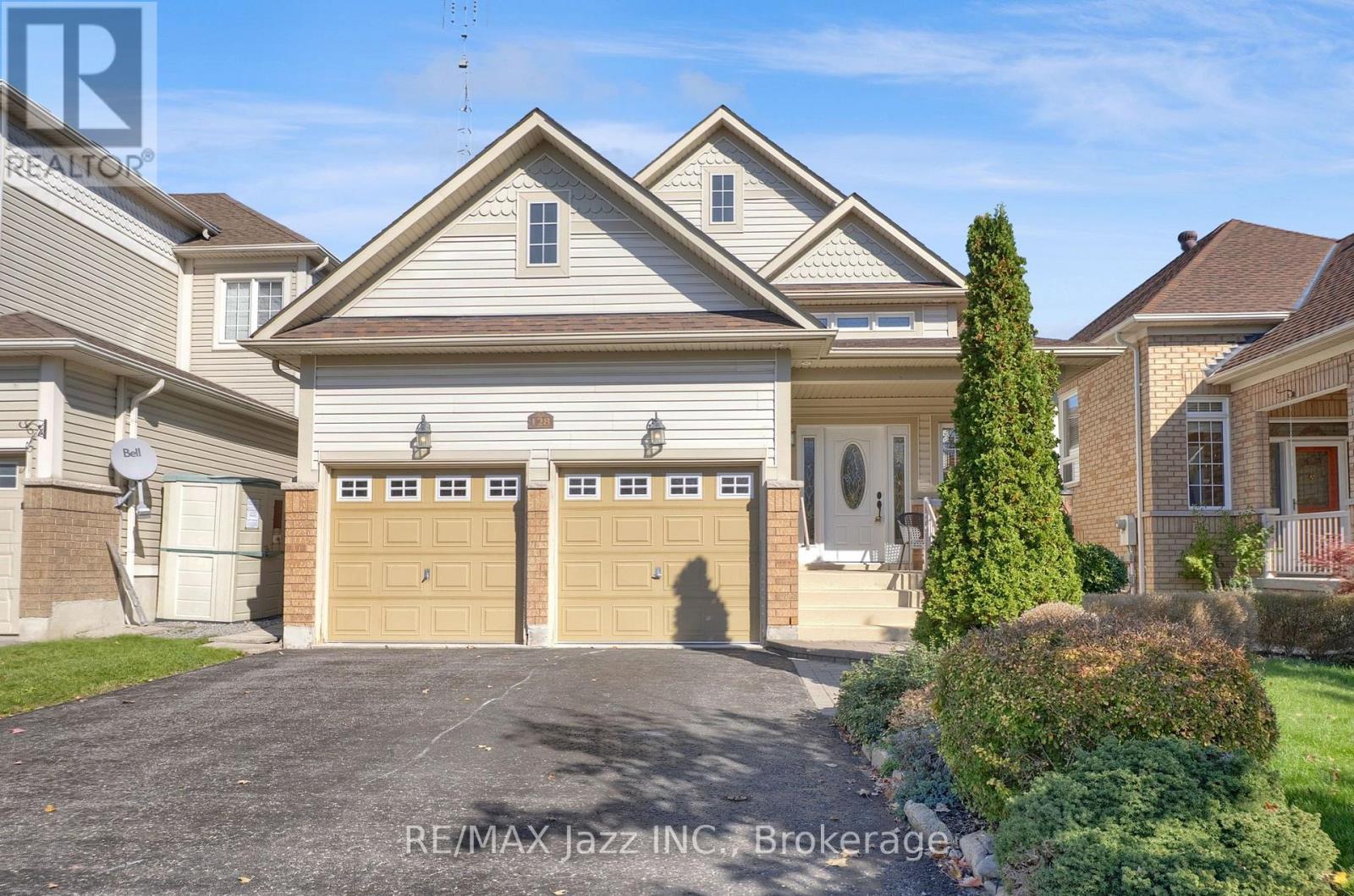 128 Nelson Street, Clarington, ON