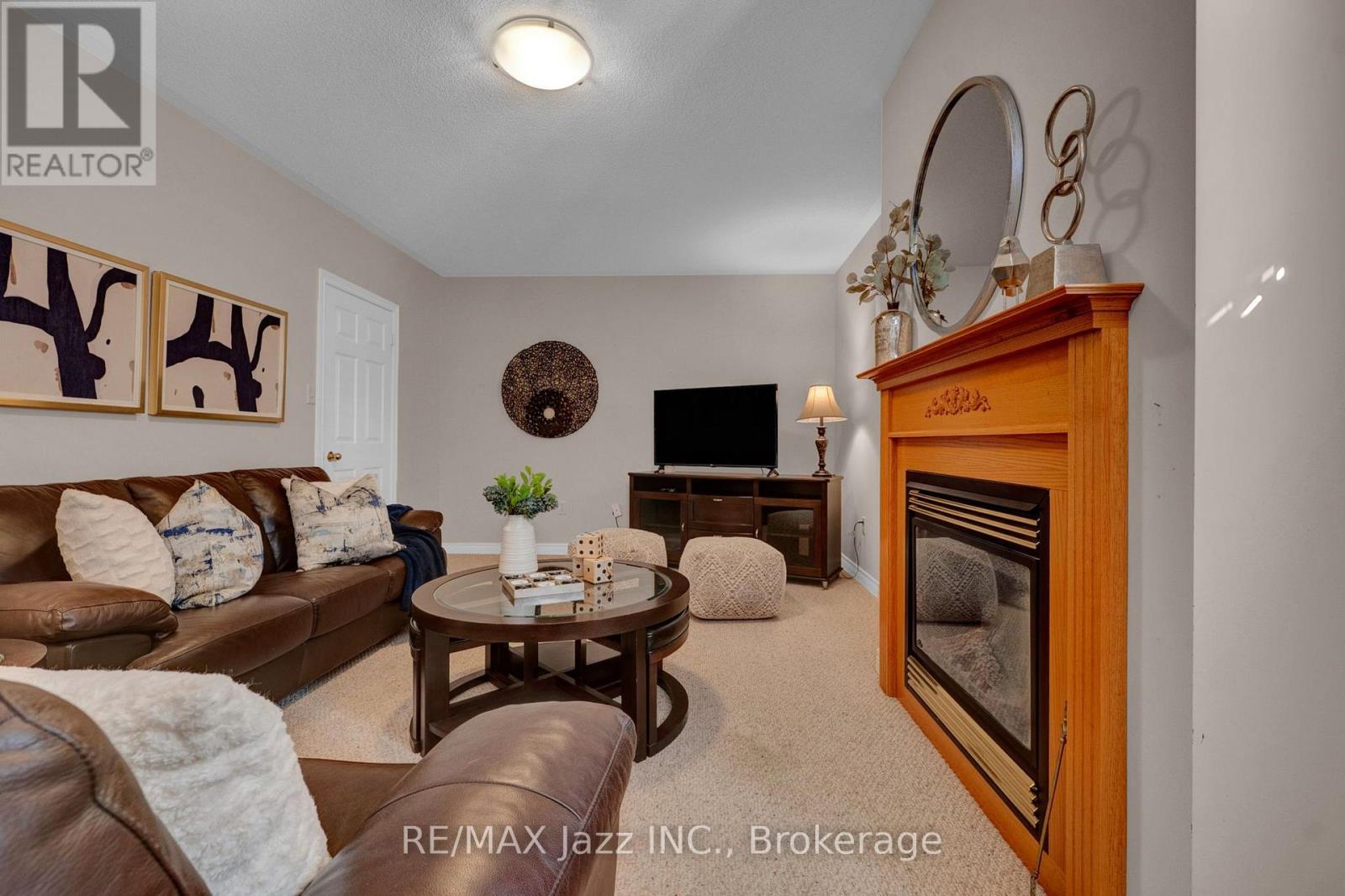 128 Nelson Street, Clarington, ON photo 30