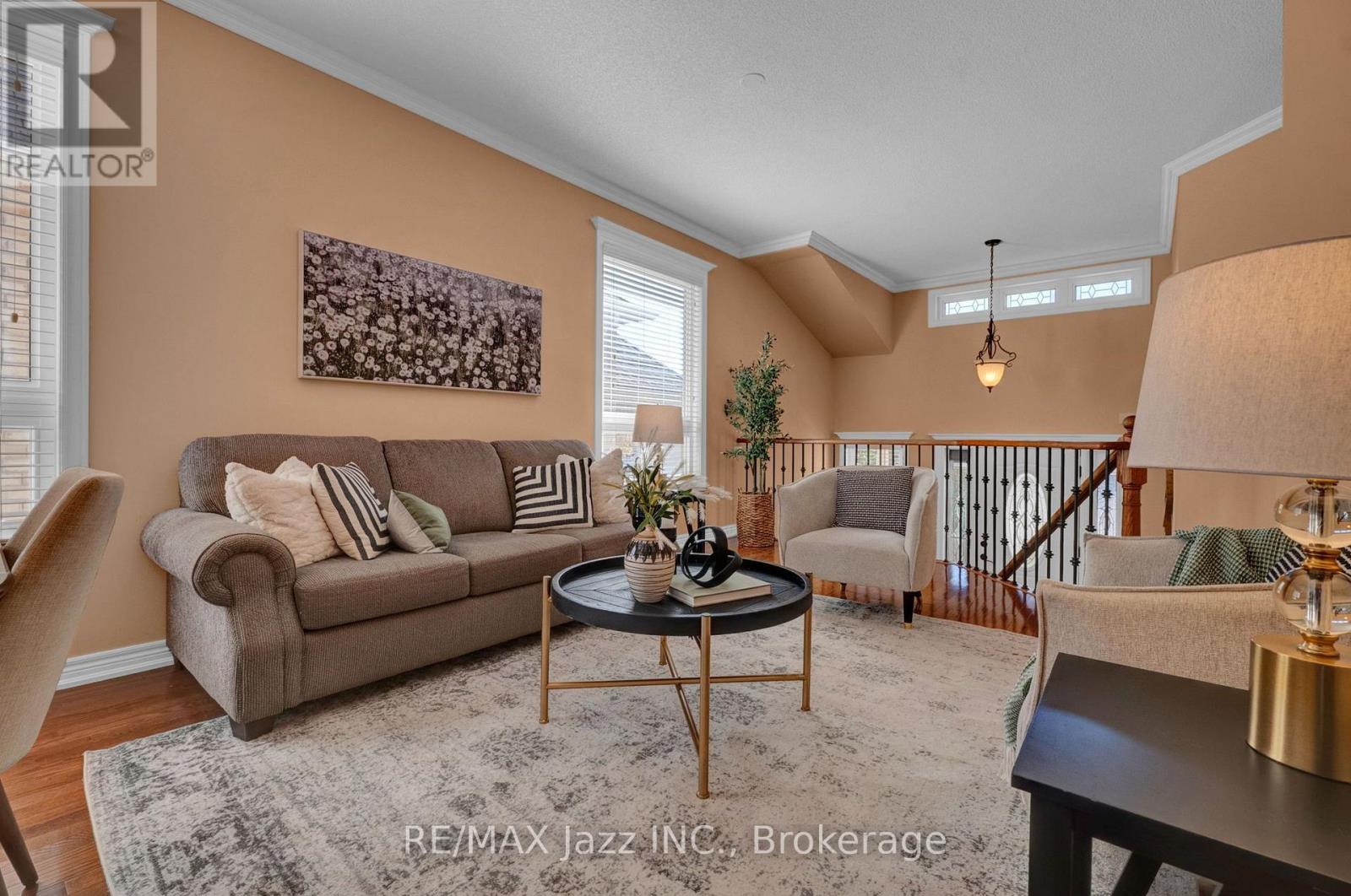 128 Nelson Street, Clarington, ON photo 9