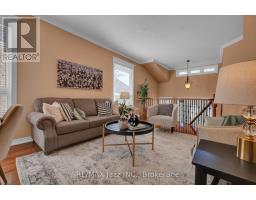 128 Nelson Street, Clarington, ON L1C0A6 Photo 9