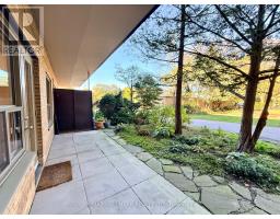 111 - 28 Upper Canada Drive, Toronto, ON M2P1R9 Photo 10