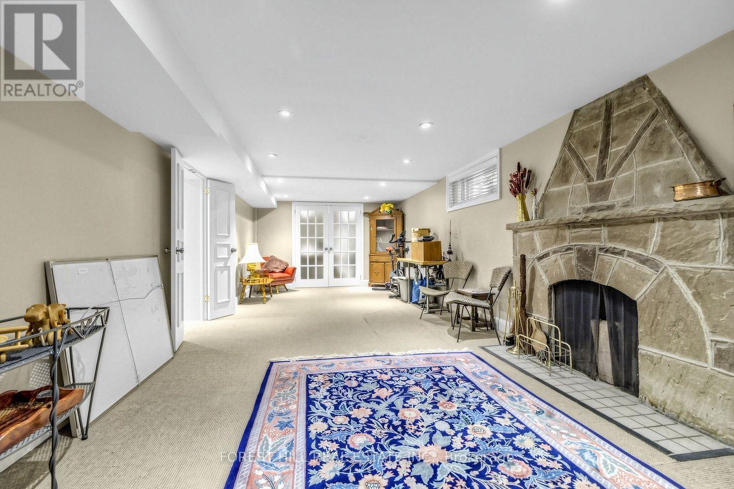 44 Ridge Hill Drive, Toronto, ON photo 19