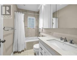 44 Ridge Hill Drive, Toronto, ON M6C2J4 Photo 14