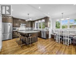 Primary Bedroom - 44 Ridge Hill Drive, Toronto, ON M6C2J4 Photo 8