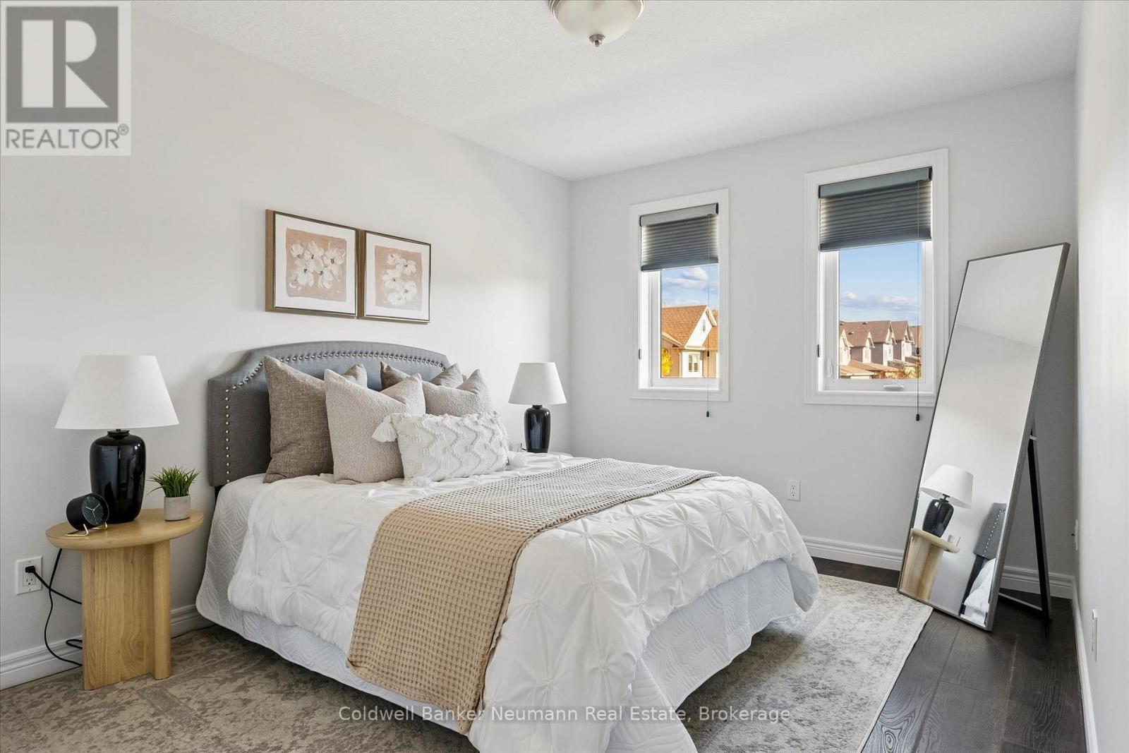112 DAWES AVENUE - 39