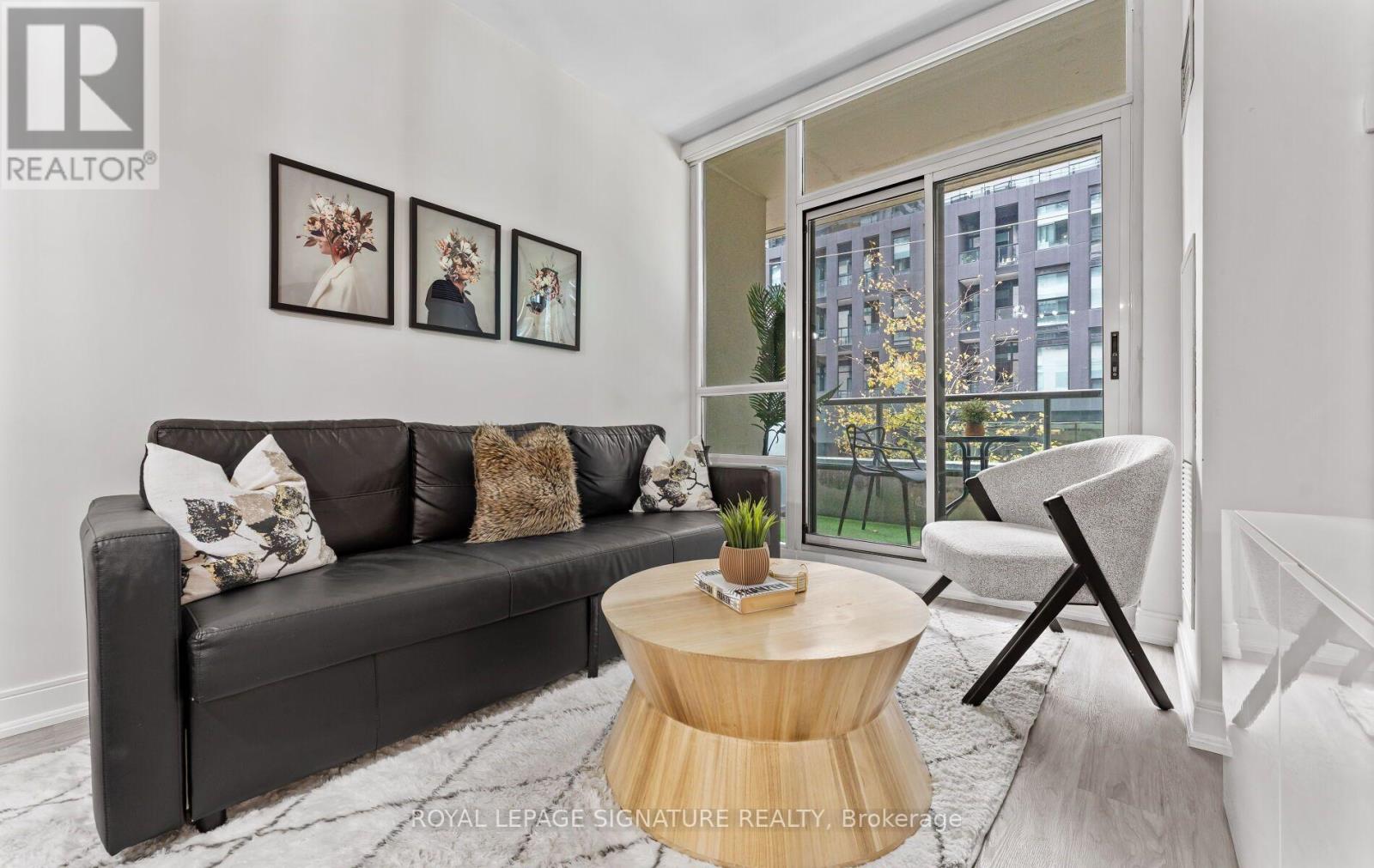 206- 88 Broadway Avenue, Toronto, ON photo 11