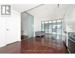 1401 - 33 Charles Street E, Toronto, ON M4Y0A2 Photo 13