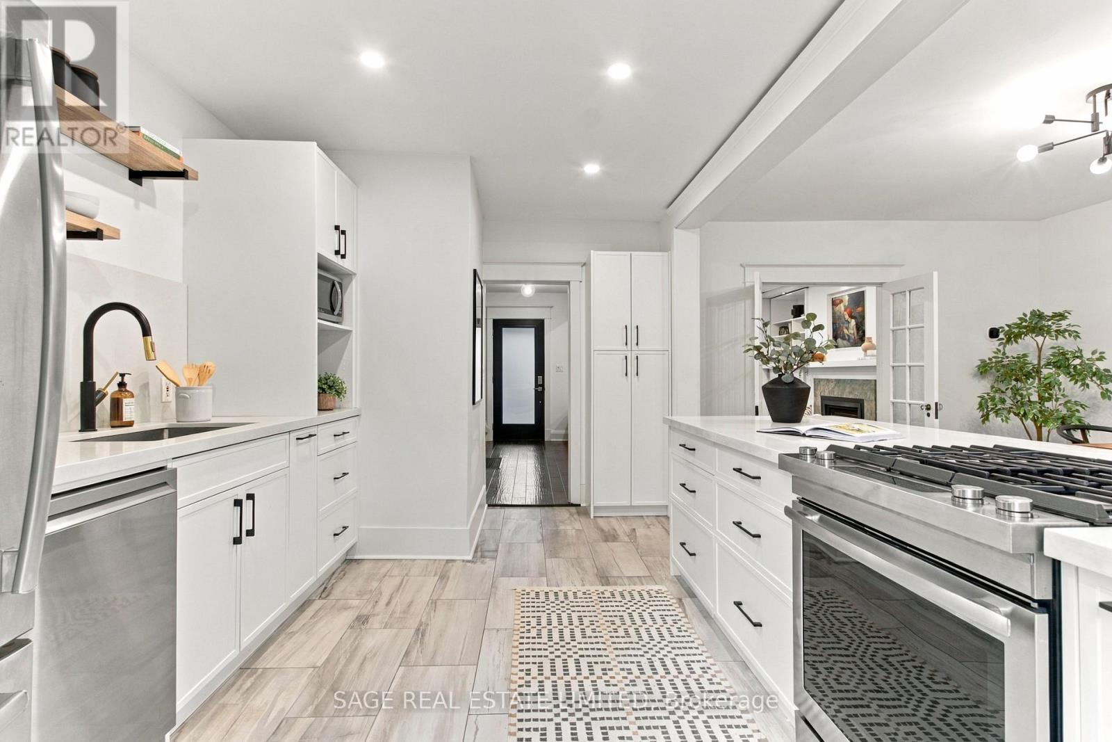 272 Highfield Road, Toronto, ON photo 22