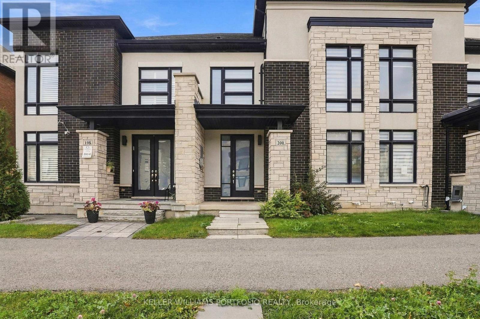 200 Coronation Road, Whitby, ON photo 1