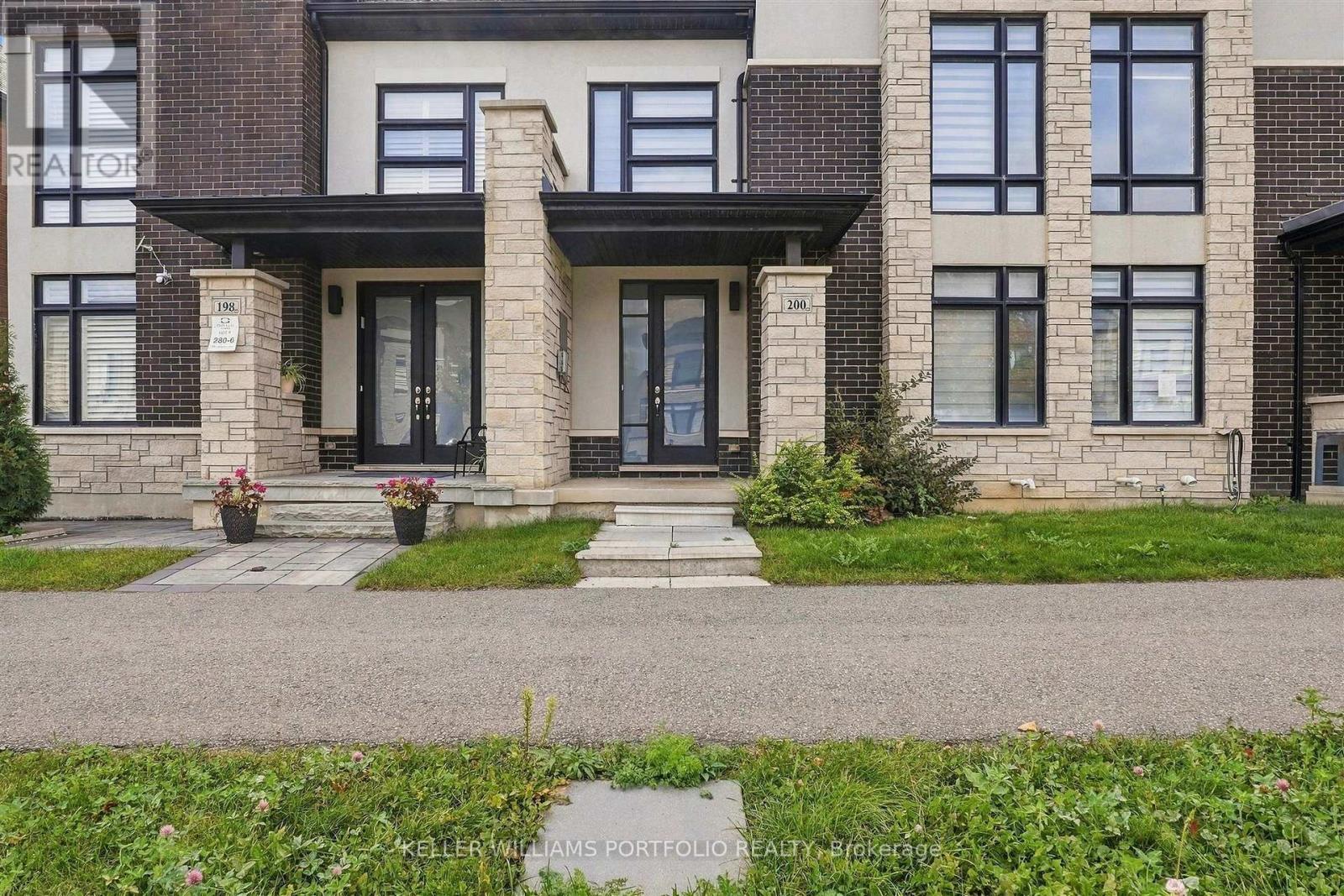 200 Coronation Road, Whitby, ON photo 2