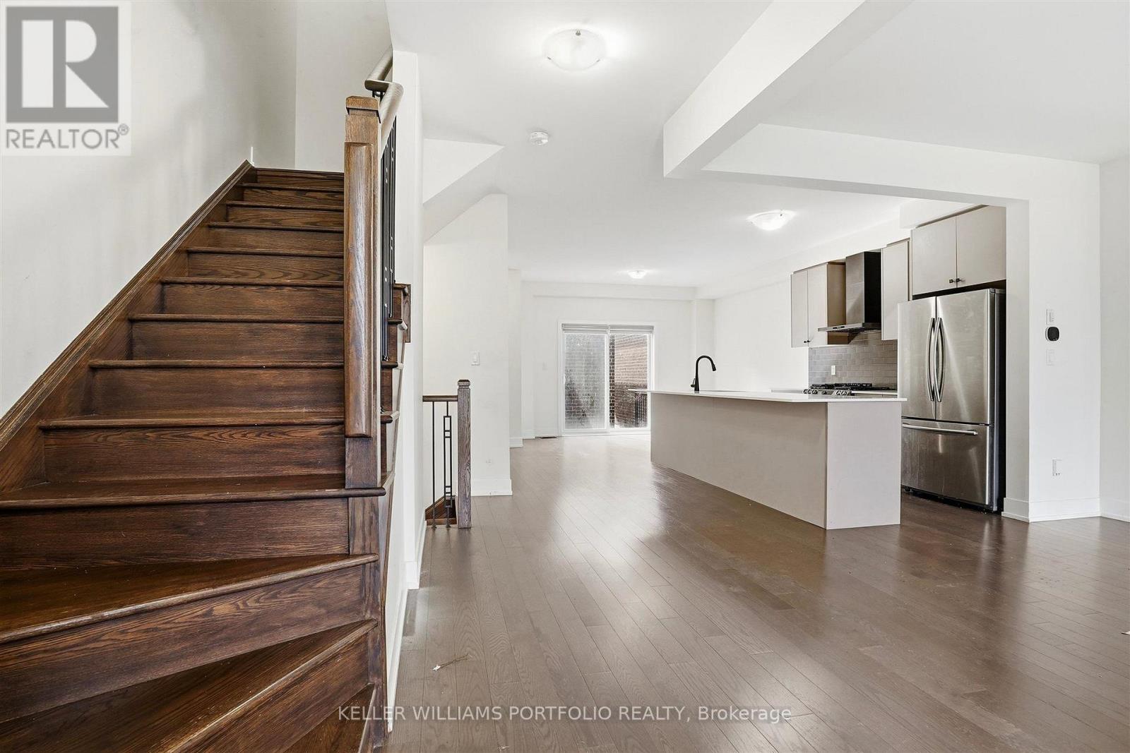 200 Coronation Road, Whitby, ON photo 7