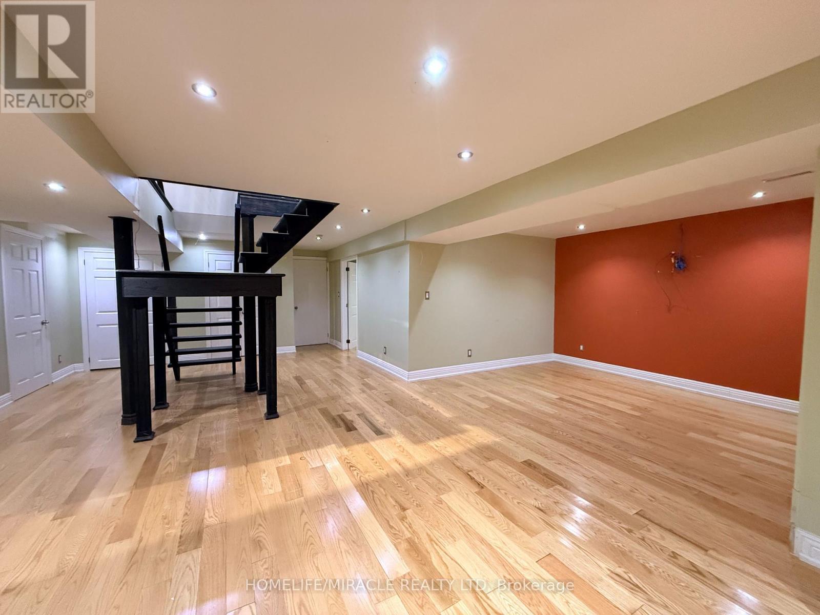 1786 Westcreek Drive, Pickering, ON photo 30