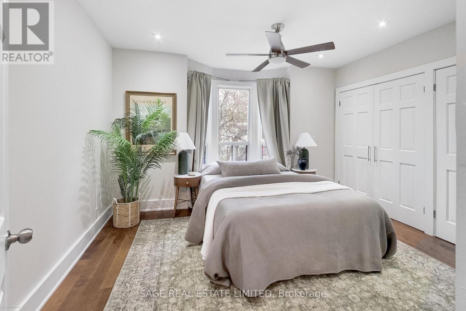 346 Leslie Street, Toronto, ON photo 13