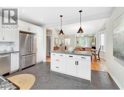 346 Leslie Street, Toronto, ON M4M3E2 Photo 12