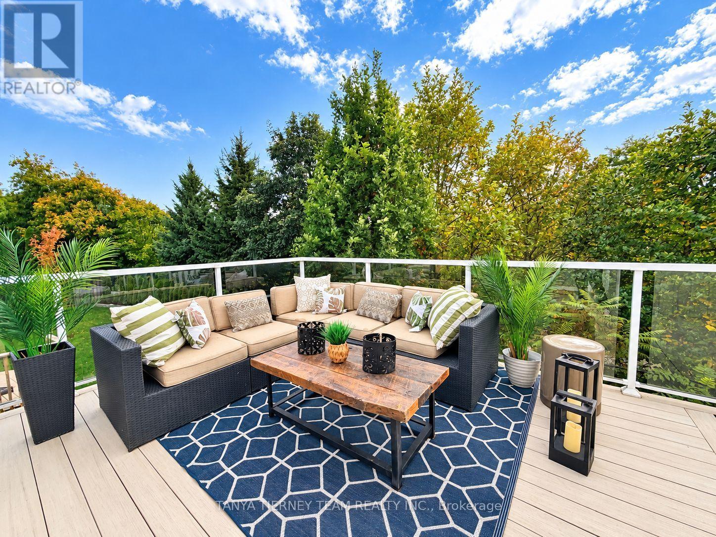 4 Branthaven Court, Whitby, ON photo 45