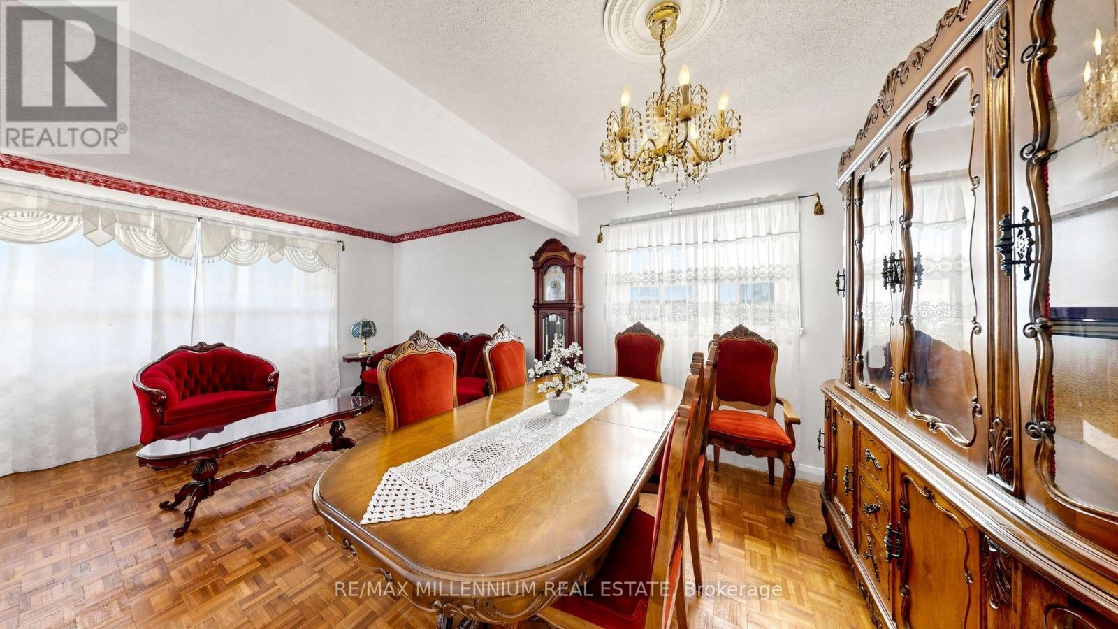 1159 Woodbine Avenue, Toronto, ON photo 11