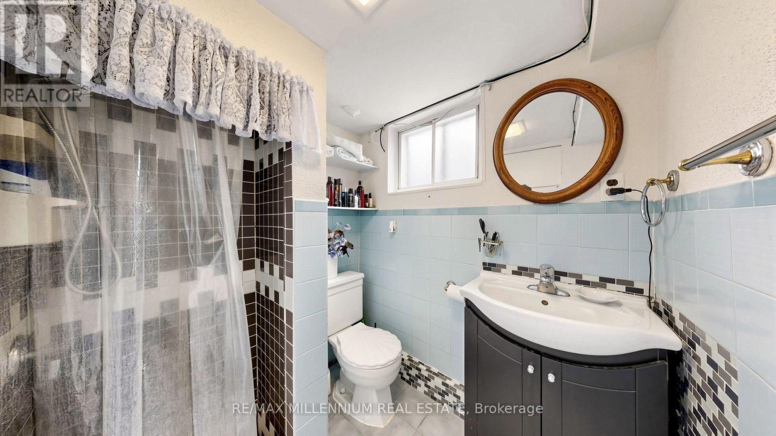 1159 Woodbine Avenue, Toronto, ON photo 38