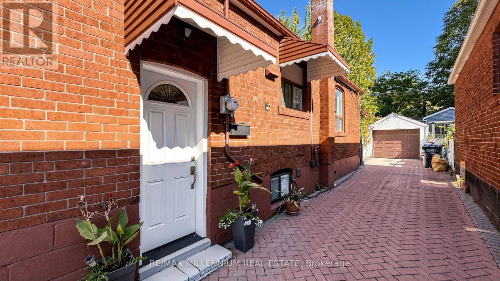 1159 Woodbine Avenue, Toronto, ON photo 49