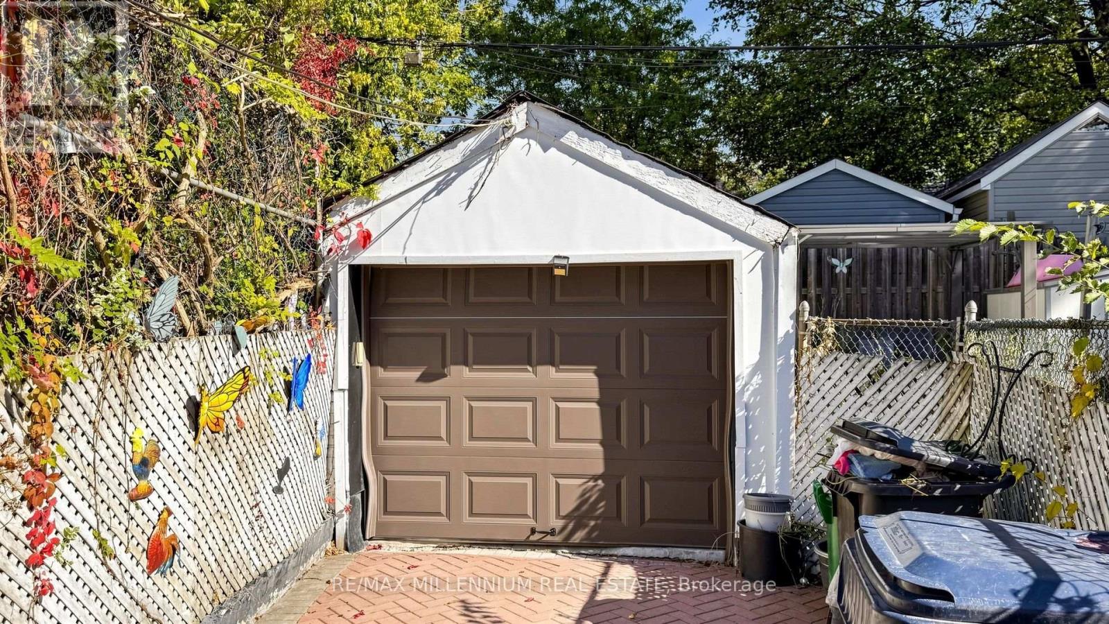1159 WOODBINE AVENUE - 50